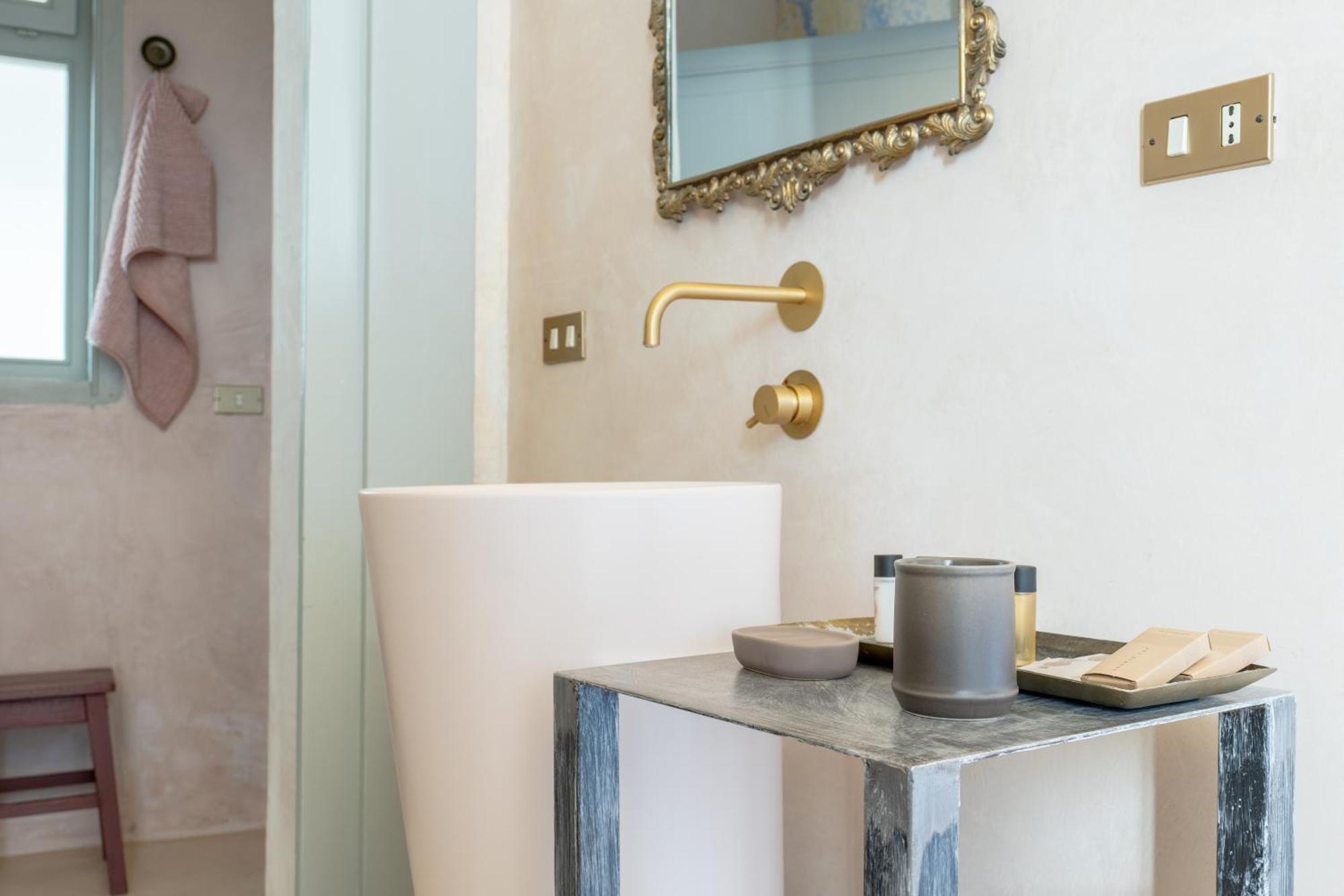 Palazzo Angelica - Luxury Retreat Otranto Bed & Breakfast Giurdignano Bagian luar foto